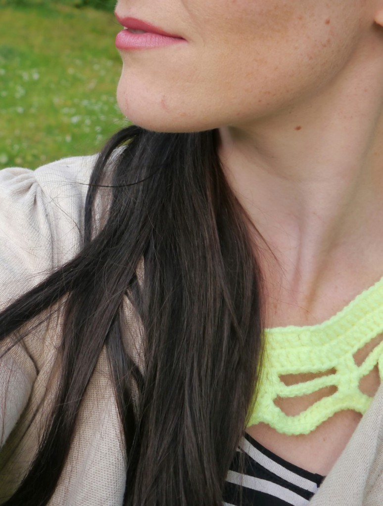 Neon Necklace | Handknit