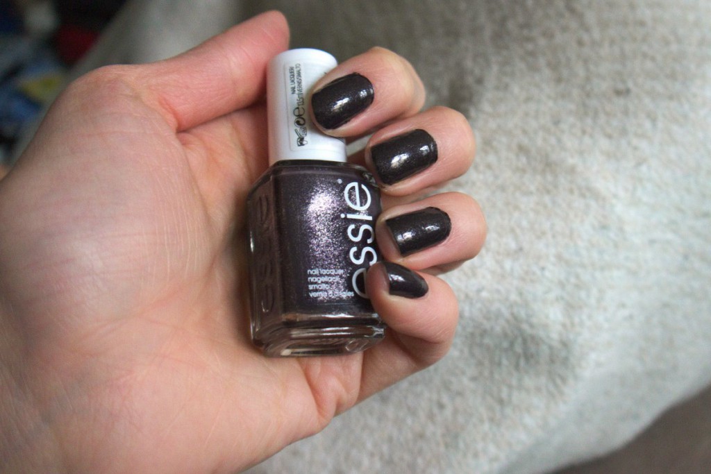 Essie Frock'n roll review | Caliope Couture