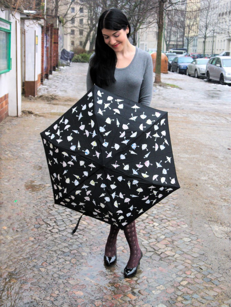 Marks & Spencer colour-changing umbrella