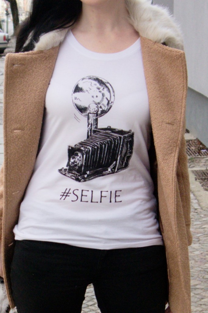 #selfie tee