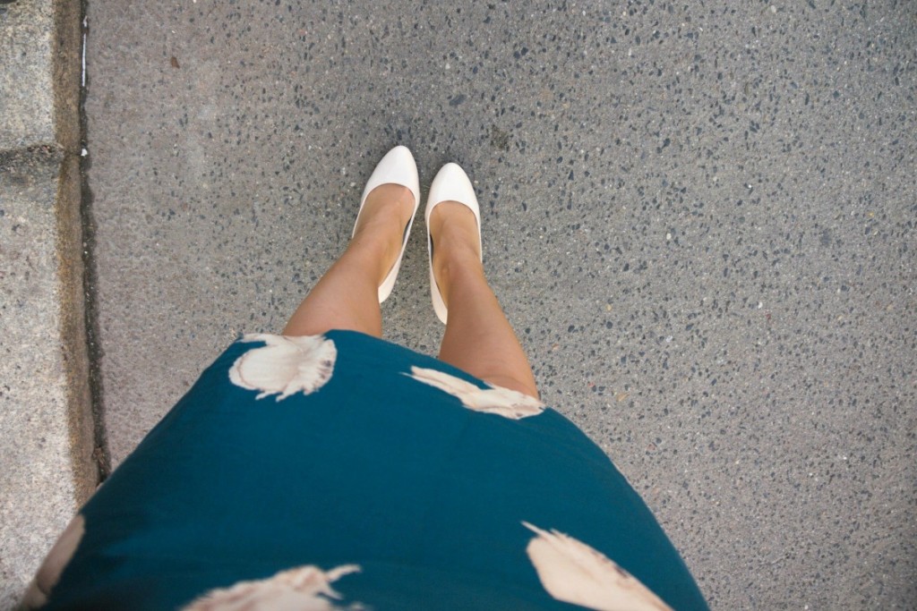 f Noa Noa seagreen dress with feather print and cream pumps from where I stand 