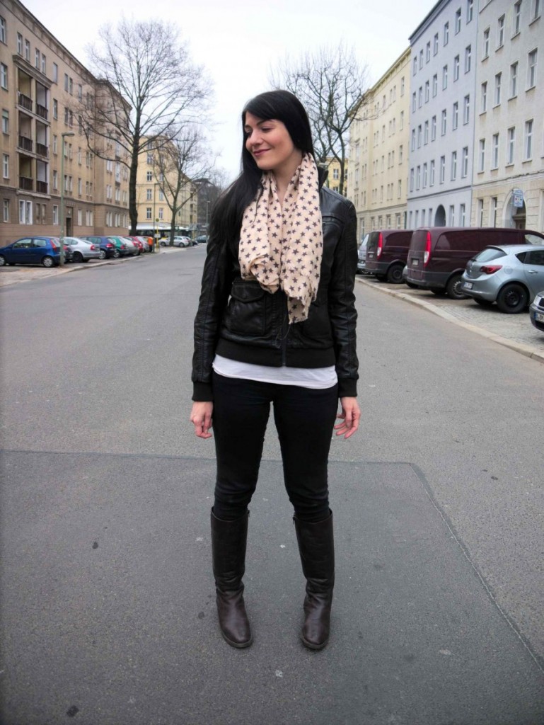 dark brown faux leather jacket and star print scarf