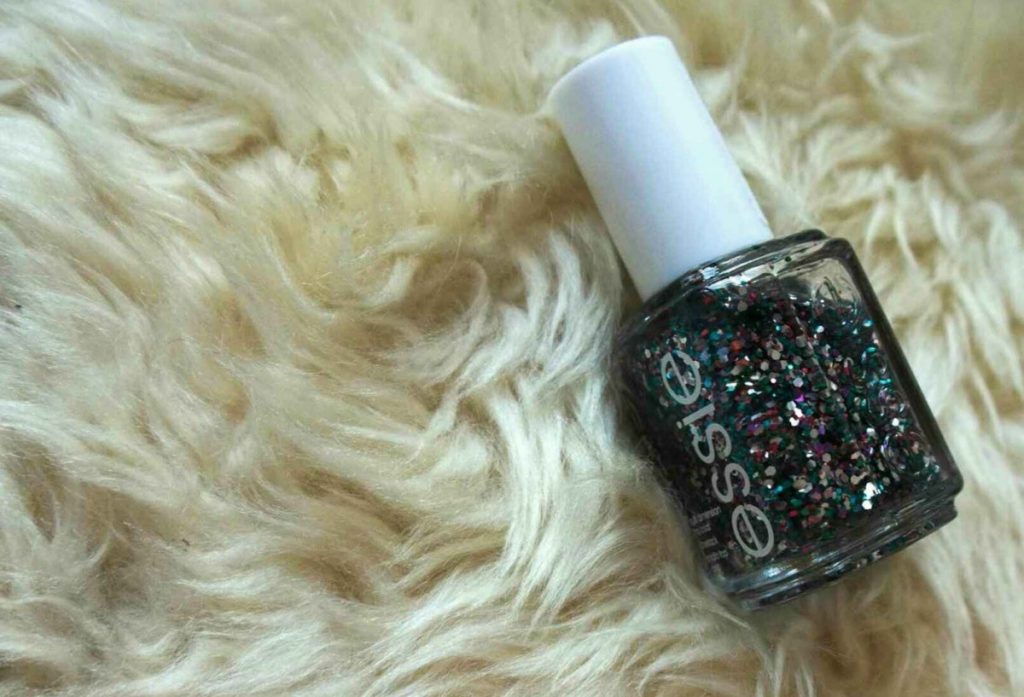 Essie Jazzy Jubilant glitter top coat III