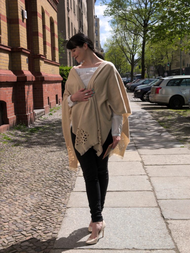 Fraas laser cut poncho