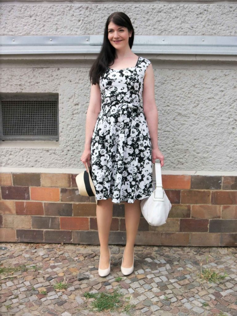 Rosegal black and white floral dress
