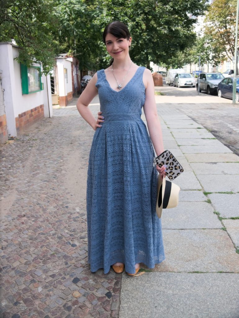 blue vintage lace dress 