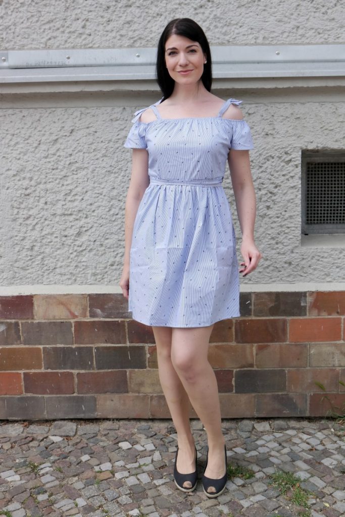 bird print cold shoulder dress in white and blue