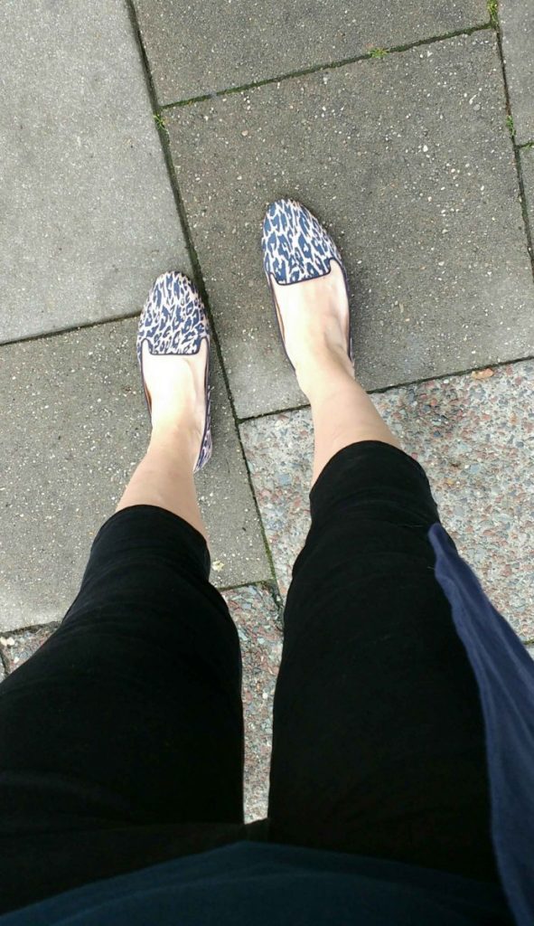 leopard summer loafers and black capri trousers