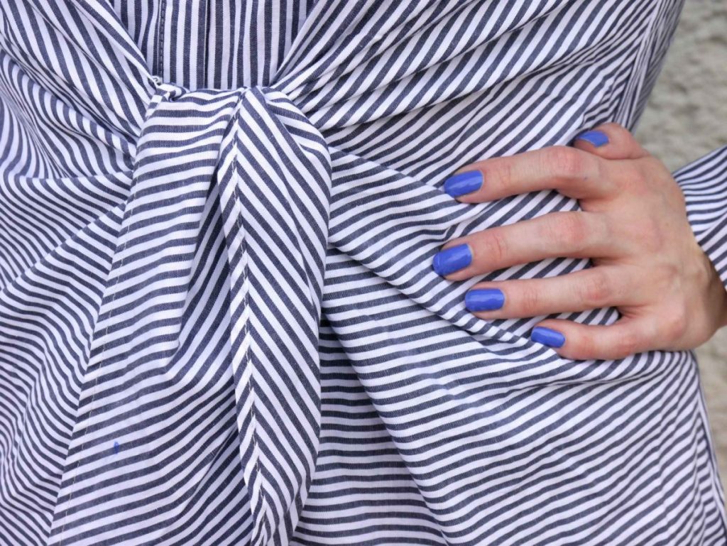 Shein striped shirt dress with Sally Hansen gel couture blue nailpolish